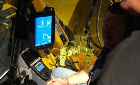 Полностью автоматизированные строительные парки техники от компании Komatsu Полностью автоматизированные строительные парки техники от компании Komatsu