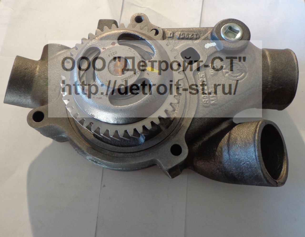 Насос водяной Detroit Diesel 6V71, 6V92, 8V71, 8V92 23506602 фото запчасти