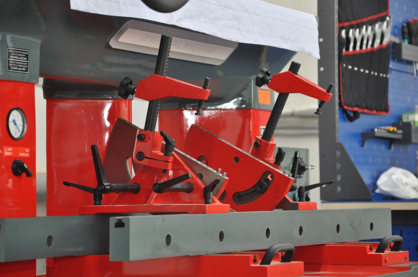 Станок ремонта седел клапанов SJMC BV120