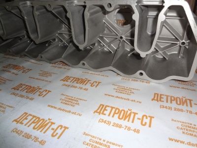 Крышка клапанного механизма Deutz 04206924 (4206924, 0420-6924) фото запчасти