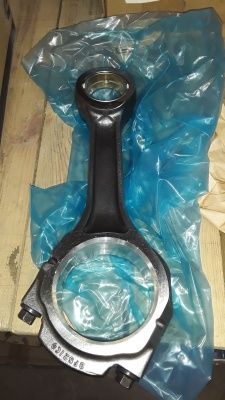 Шатун Cummins L, QSL, ISLe 4944670 (4944887, 3971393, 4943181, 3979744, 3970392, 3945703, 3942090, 3970391, 4941323, 3944680, 3967346, 3967347) фото запчасти