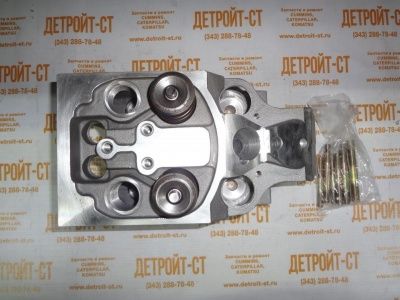Головка блока цилиндров Deutz 04159481 (4159481, 0415-9481) фото запчасти