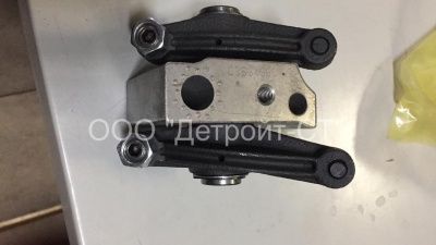 Суппорт коромысло в сборе Cummins 3934920 фото запчасти