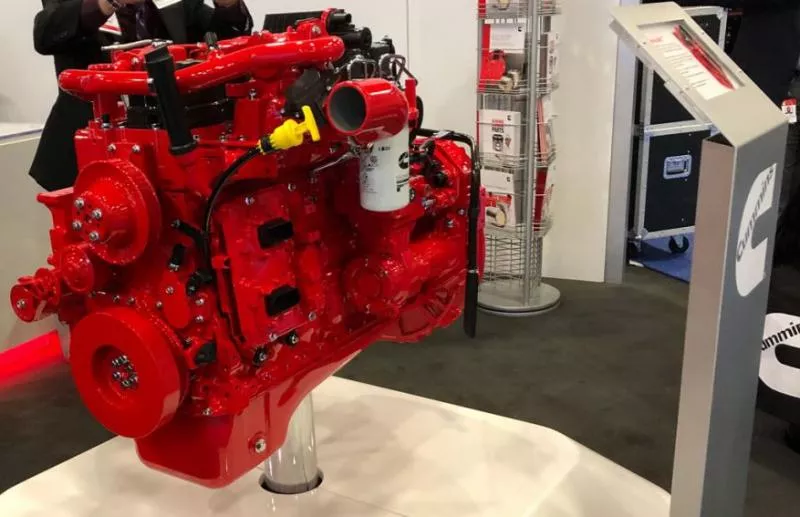 Cummins представляет двигатели L9 и B6.7 следующего поколения