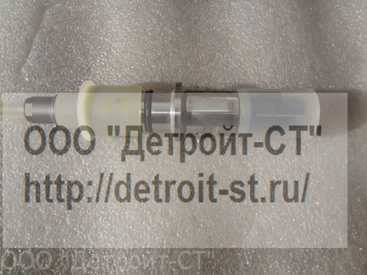 Форсунка Cummins 4994541 (0445120199) фото запчасти